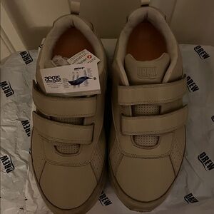 DREW Tan Velcro Sneakers